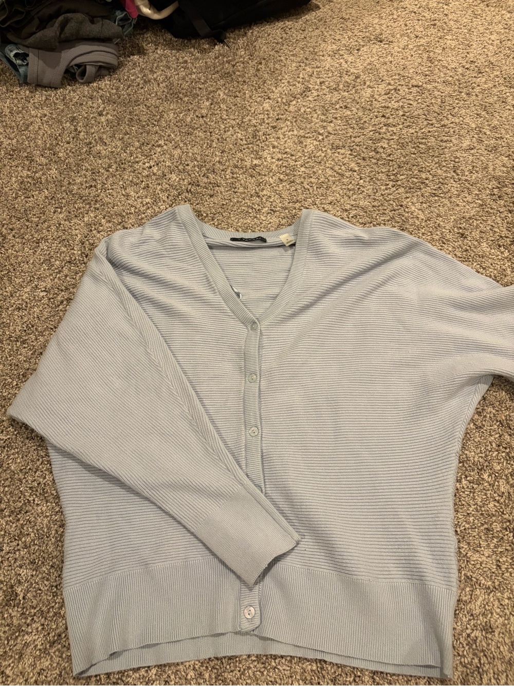 T Tahari Pale Blue Ribbed V-Neck Button Cardigan